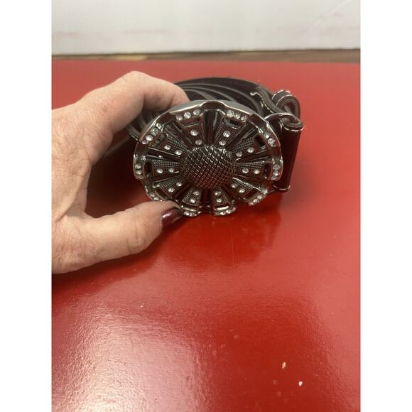 Black Fashion Belt Large with Flower Buckle Hippie Boho Gypsy Bling Womens - Picture 1 of 4